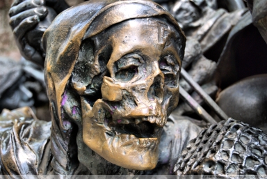 Der Tod steht ihr ...